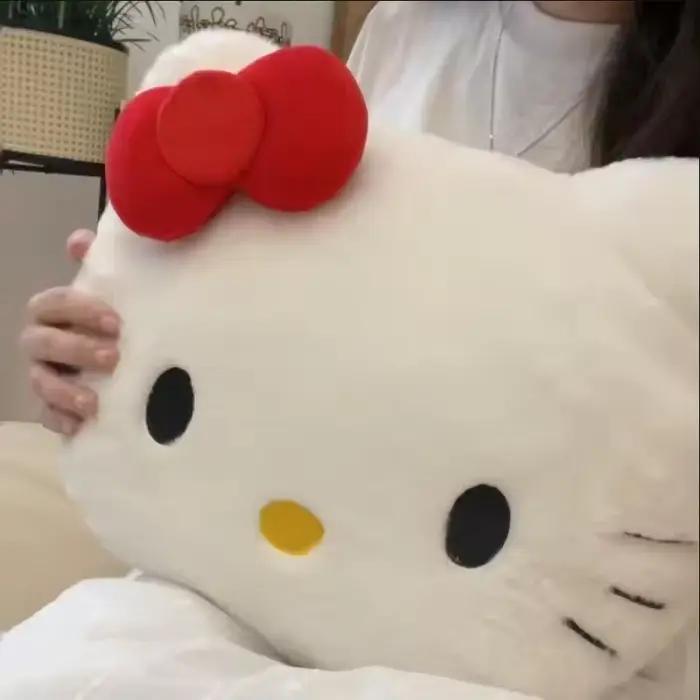 Nouveau coussin en peluche Hello Kitty, motif dessin animé mignon, pour canapé, chevet, voiture, sieste, cadeaux d'anniversaire pour fille