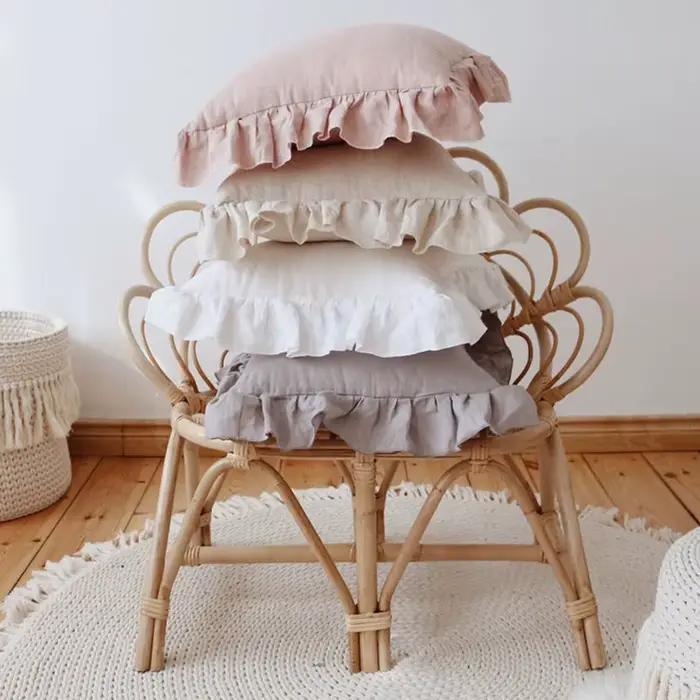 Juste de coussin carrée à volants français