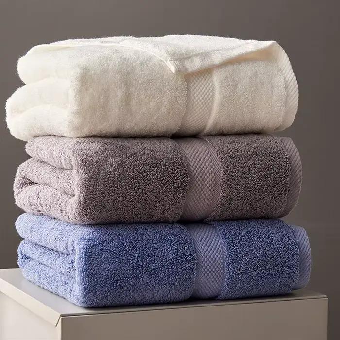 Serviette de bain en coton égyptien 800g