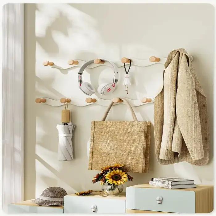 Crochet en bois pour salle de bain