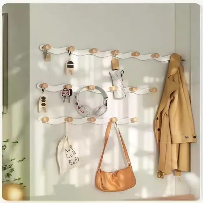 Crochet en bois pour salle de bain