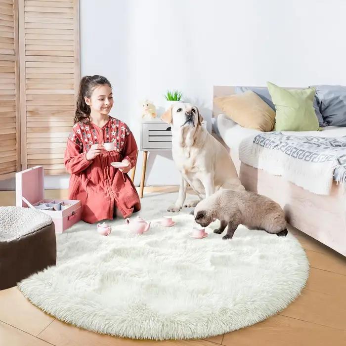 Tapis rond moelleux noir pour chambre à coucher