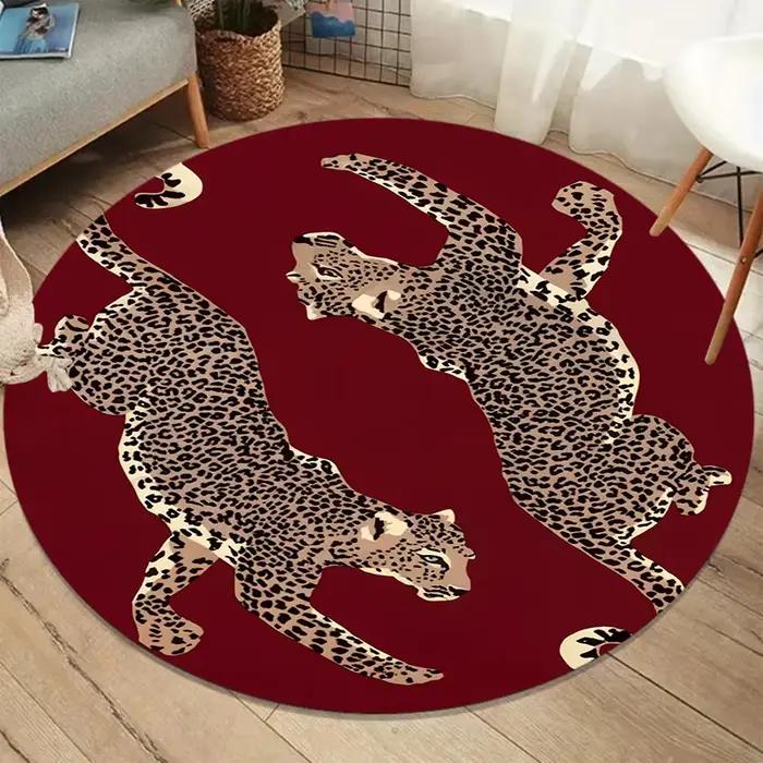 Tapis rond à imprimé léopard marron