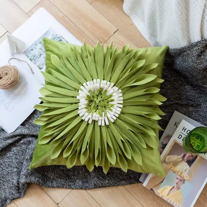 Juste de coussin à fleurs faites à la main pour canapé