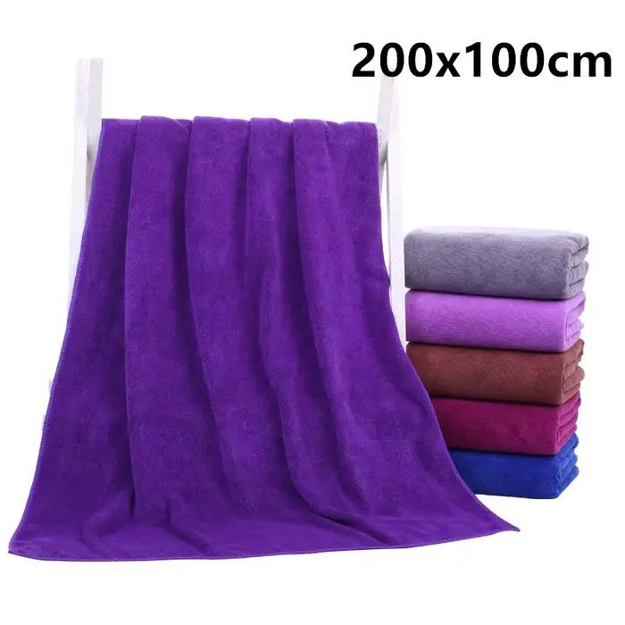 Serviette de bain en microcarence