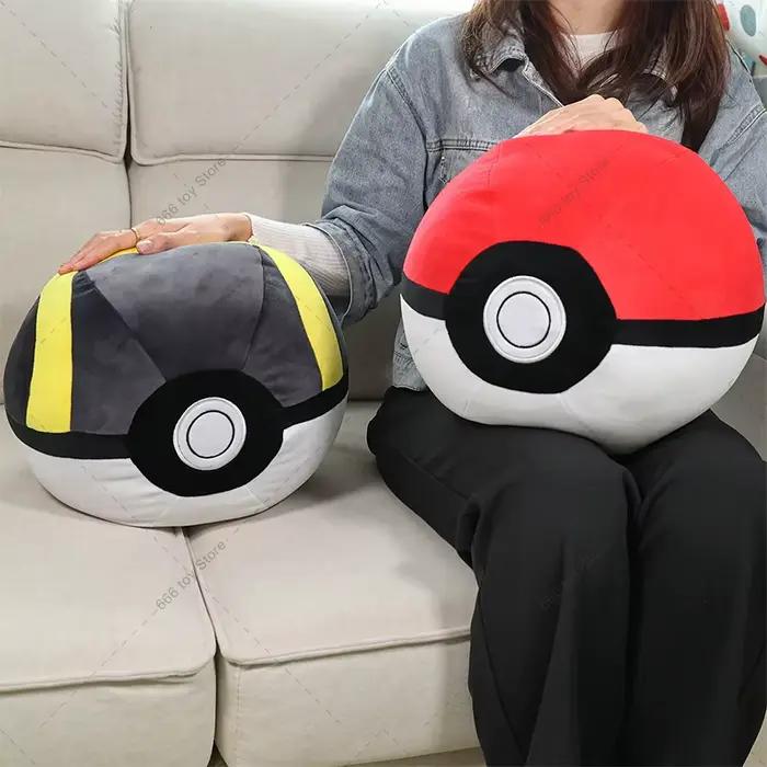 Coussin Pokemon en peluche, 2 Styles, Ultra boule, oreiller, grande taille, jouets en peluche doux, poupée monstre de poche, chambre à coucher
