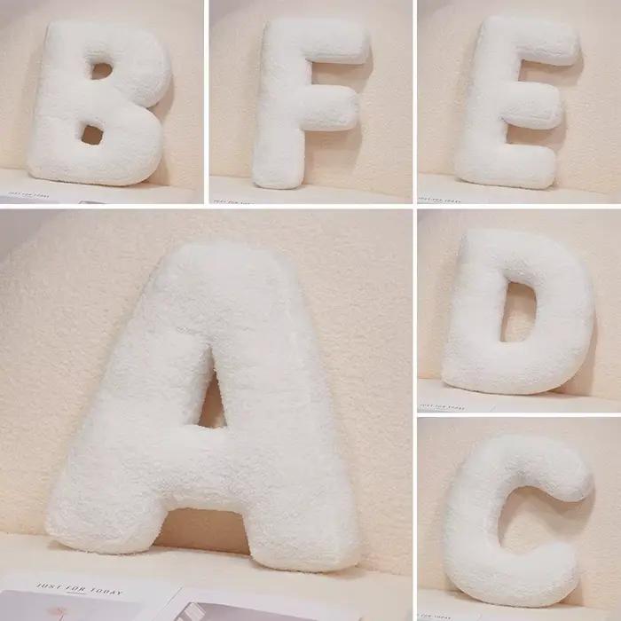 Oreiller confortable avec lettres anglaises, coussin de canapé, décor de salon, poupée en peluche de 26 lettres, jouet pour enfants, jeu de mots d'enseignement, jouet pour enfant