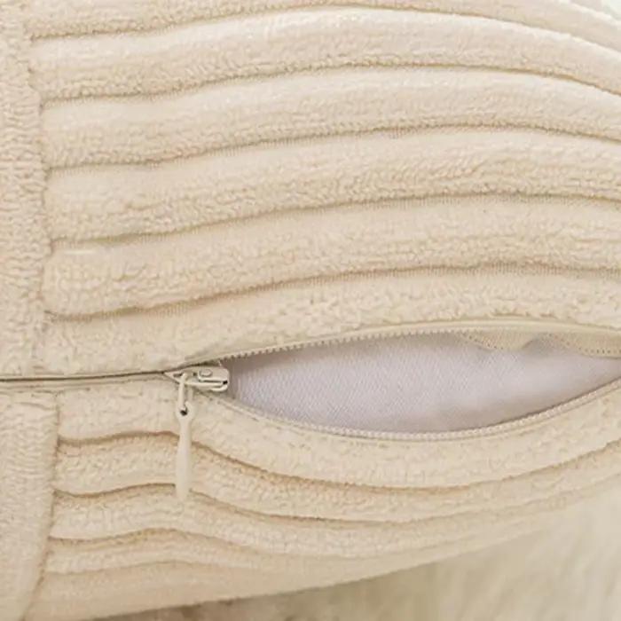 Housse de coussin en velours côtelé rayé