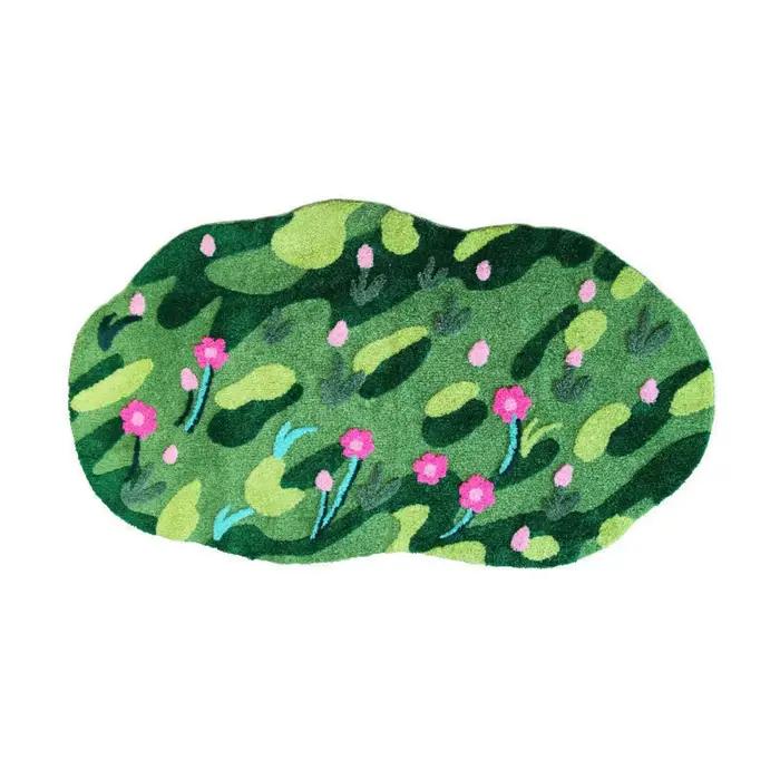 Tapis irrégulier en imitation cachemire à motif floral