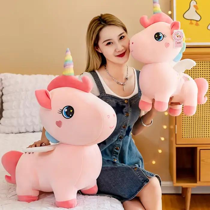 Peluche licorne rose mignonne avec ailes, poupée douce, animaux Kawaii, princesse, dessin animé, coussin, cadeau d'anniversaire pour fille