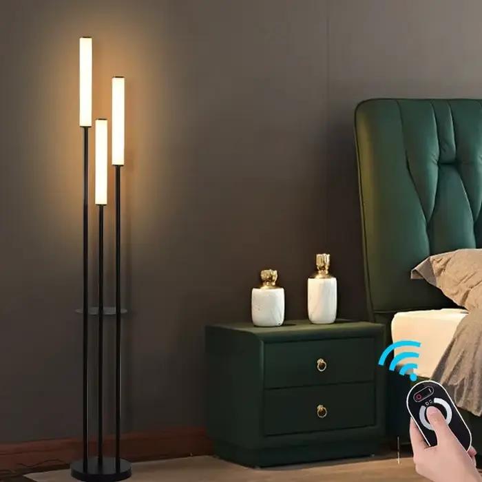 Lampe sur pied minimaliste moderne pour salon, avec rangement, trois têtes réglables, LED, luminaire décoratif d'intérieur pour la maison