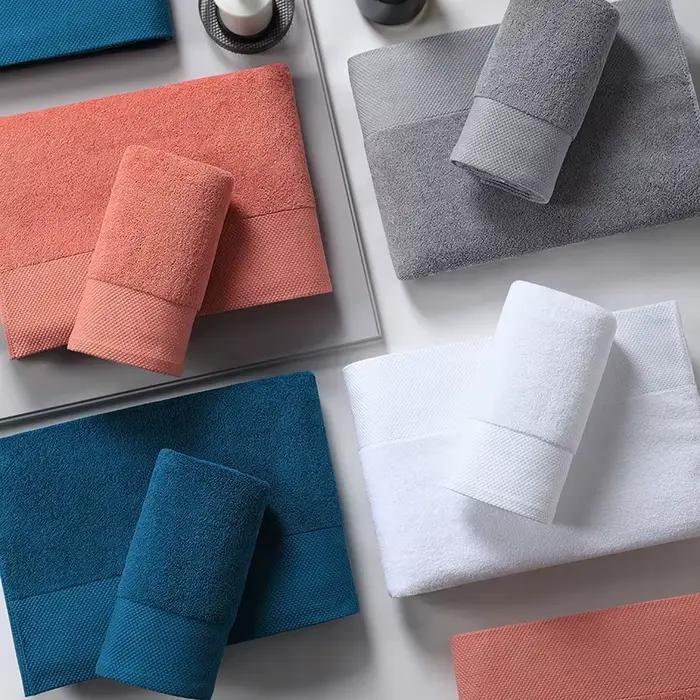 Serviette de bain absorbante en coton égyptien