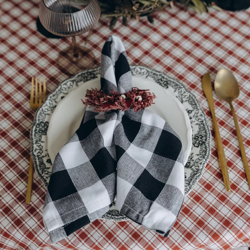 Ensemble de 6 Serviettes de Noël à Carreaux Rouges et Noirs, Lavables et Réutilisables, Décor de Tab