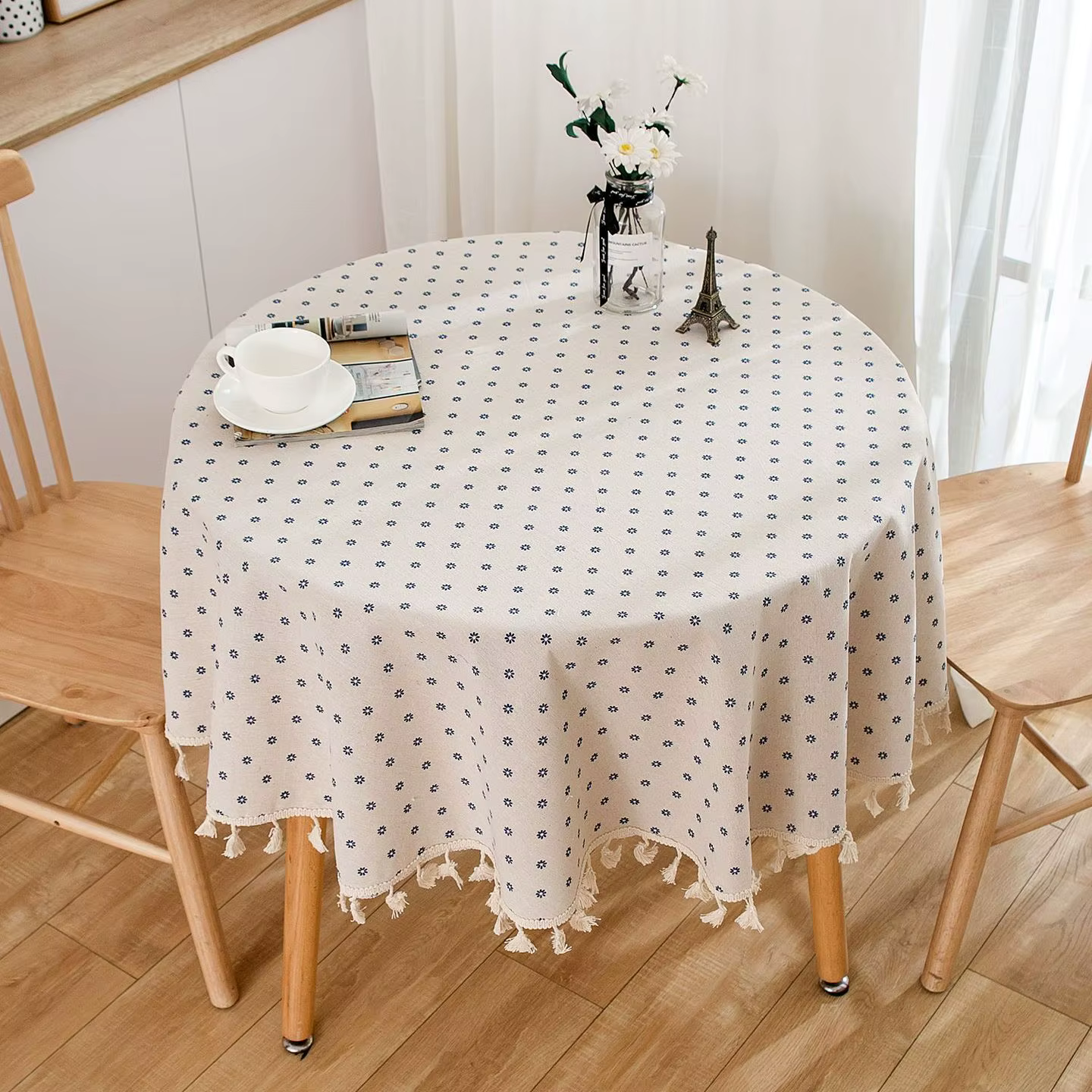 Nappe ronde en lin de coton avec pompon, fleuron anti-poussière, couverture de table circulaire pour