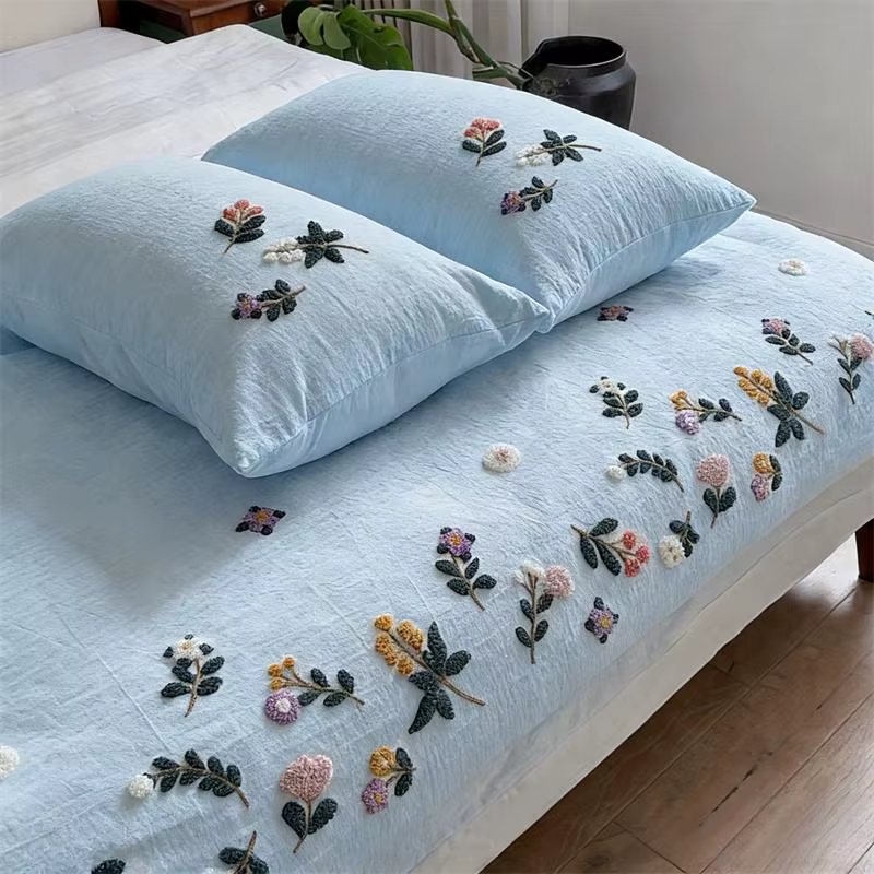 Ensemble de housse de couette douce de qualité supérieure, 3 pièces, motif floral brodé, blanc cassé