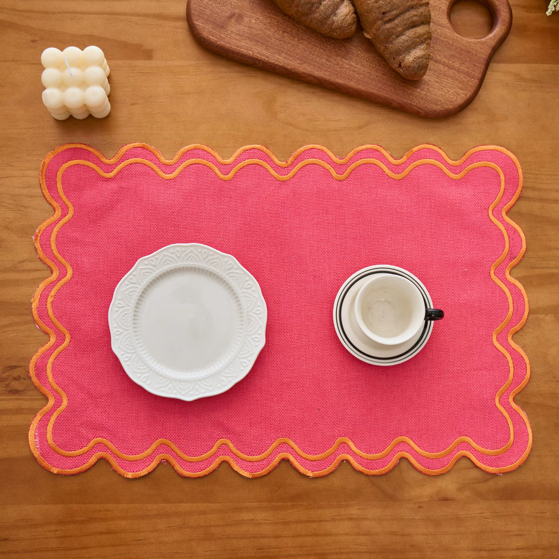 1/4/6/8 pièces de sets de table brodés rouge rose, sets de table rectangulaires en dentelle à rayure