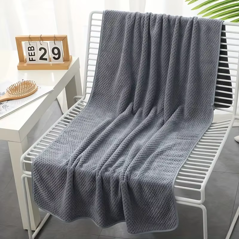 Serviette de bain en polaire corail motif ananas 70x140cm, ultra légère, respirante, séchage rapide,