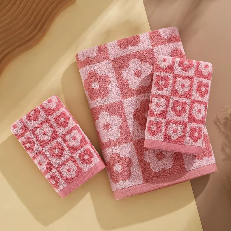 Serviette de bain de luxe à carreaux floraux, serviette pour femmes et filles, corps de douche 27,5x