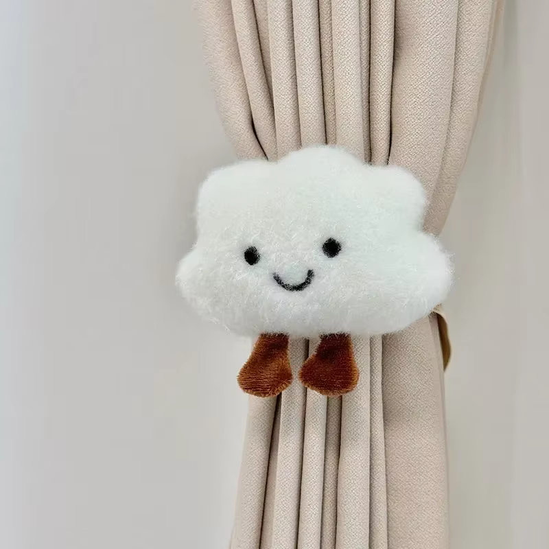 Nouveau dessin animé nuageux fenêtre rideau embrasse ours mignon doux rideau boucle en peluche poupé