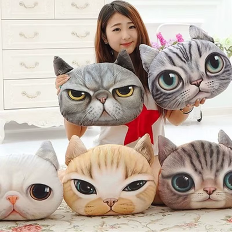 Coussin 3D en Forme de Tête de Chien et Chat Mignon de 35x36cm