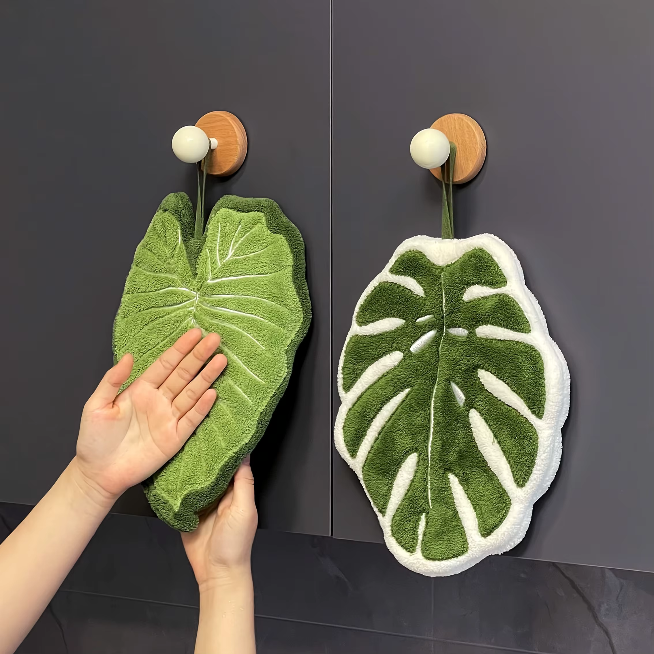 Serviette de bain créative en forme de feuille