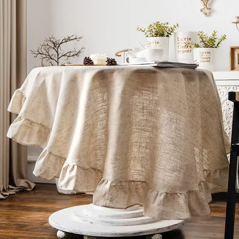 Nappe en lin de coton à volants