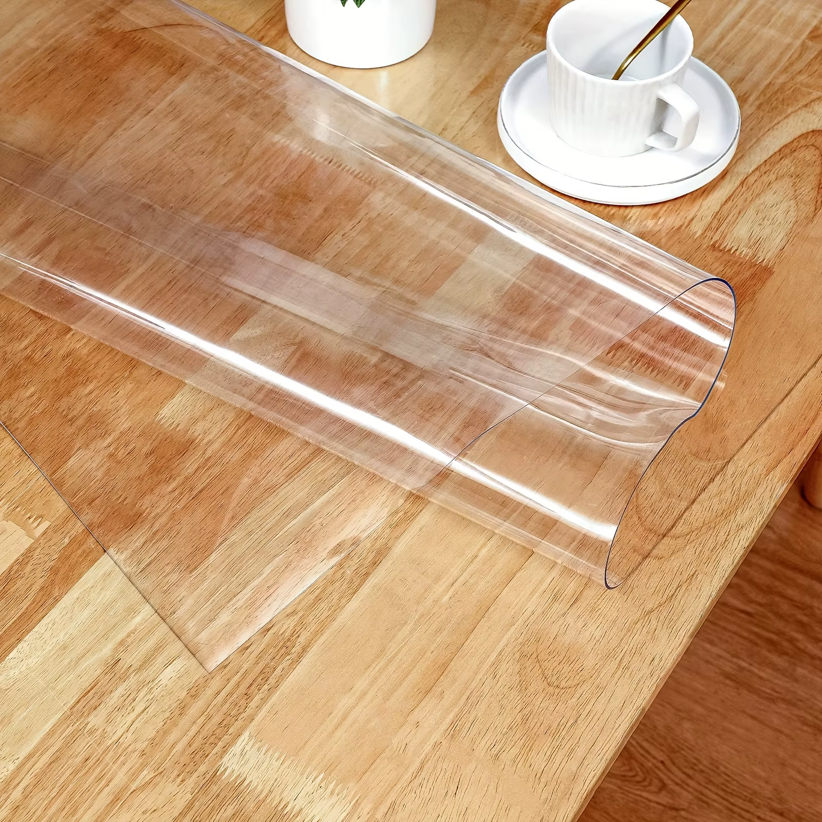 Protecteur de table en PVC transparent de 1