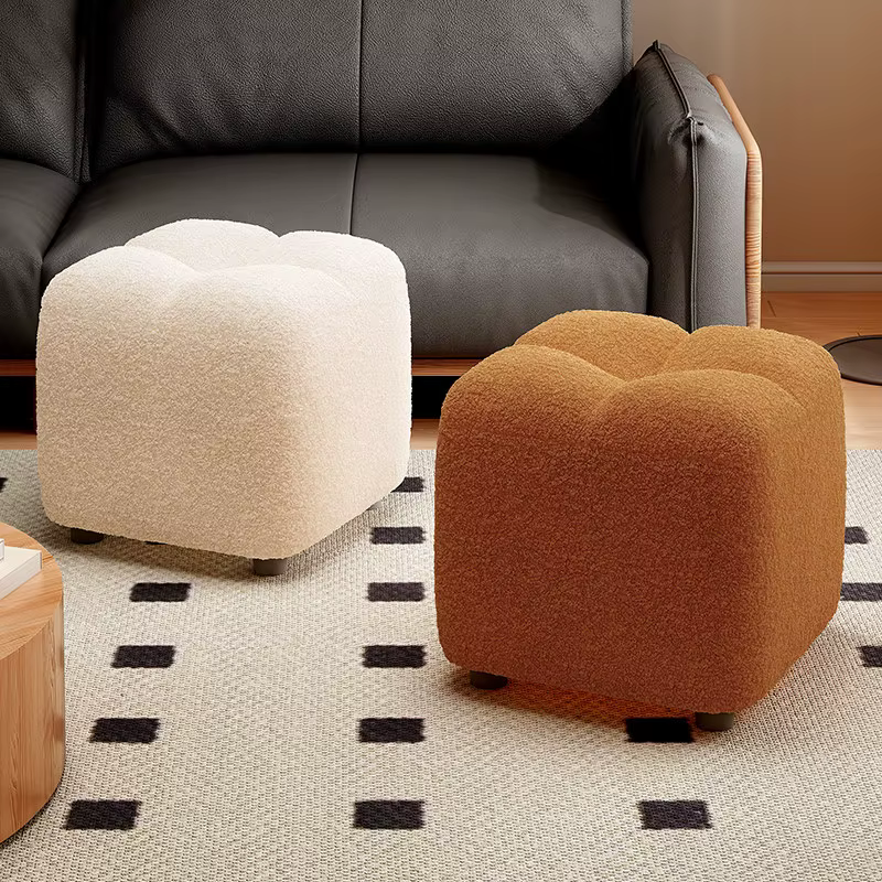 Petit pouf en laine d'agneau - Coussin d'assise moelleux pour canapé
