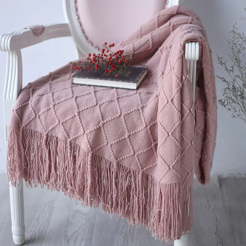 Couvre-lit en lin doux avec pompon