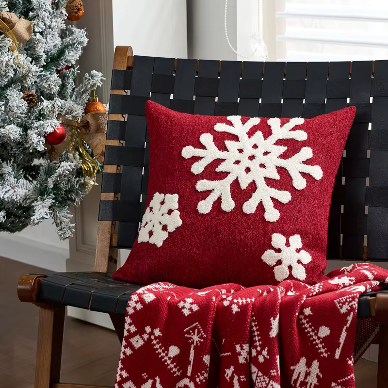 Housse de coussin brodée de noël