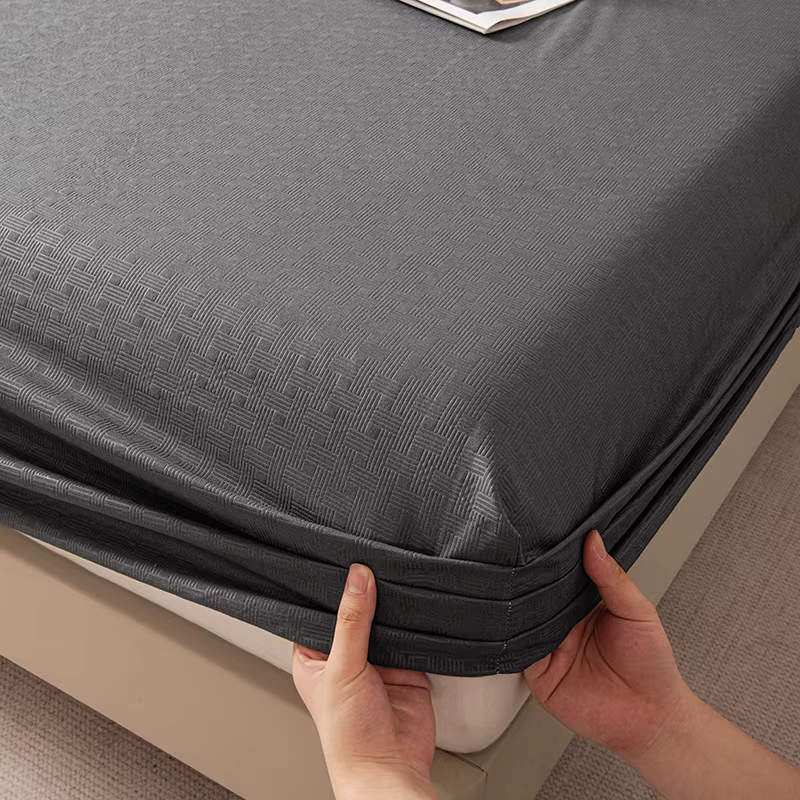 Drap-housse uni brossé avec élastique