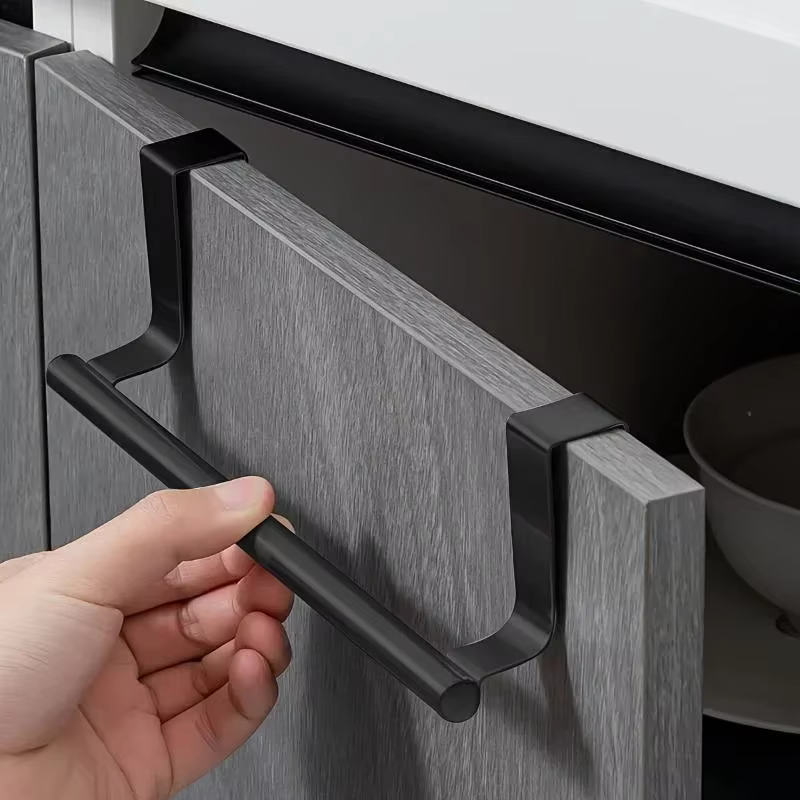 Porte-serviettes sur porte en acier inoxydable