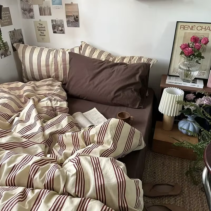 Parure de lit rayée pour garçons et filles