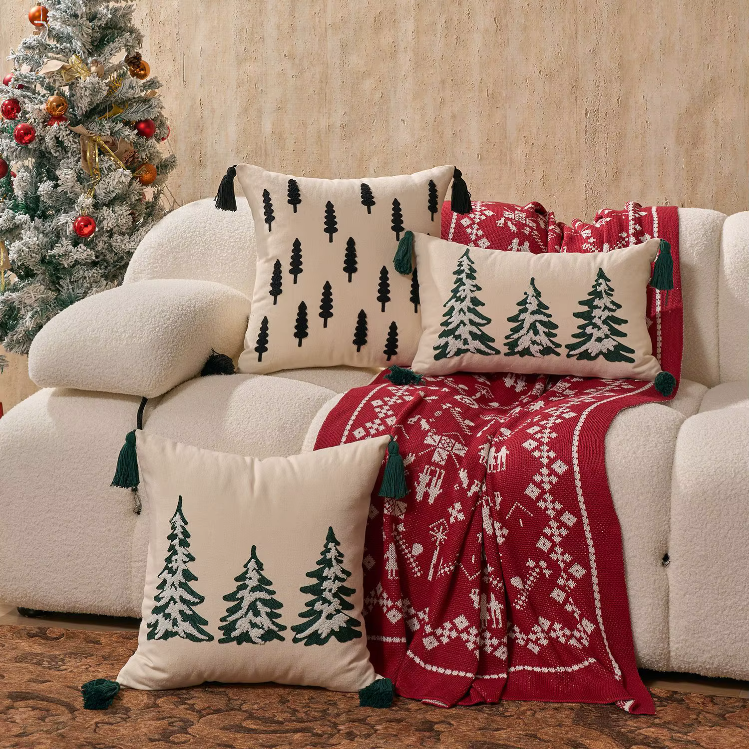Serviette brodée arbre de noël