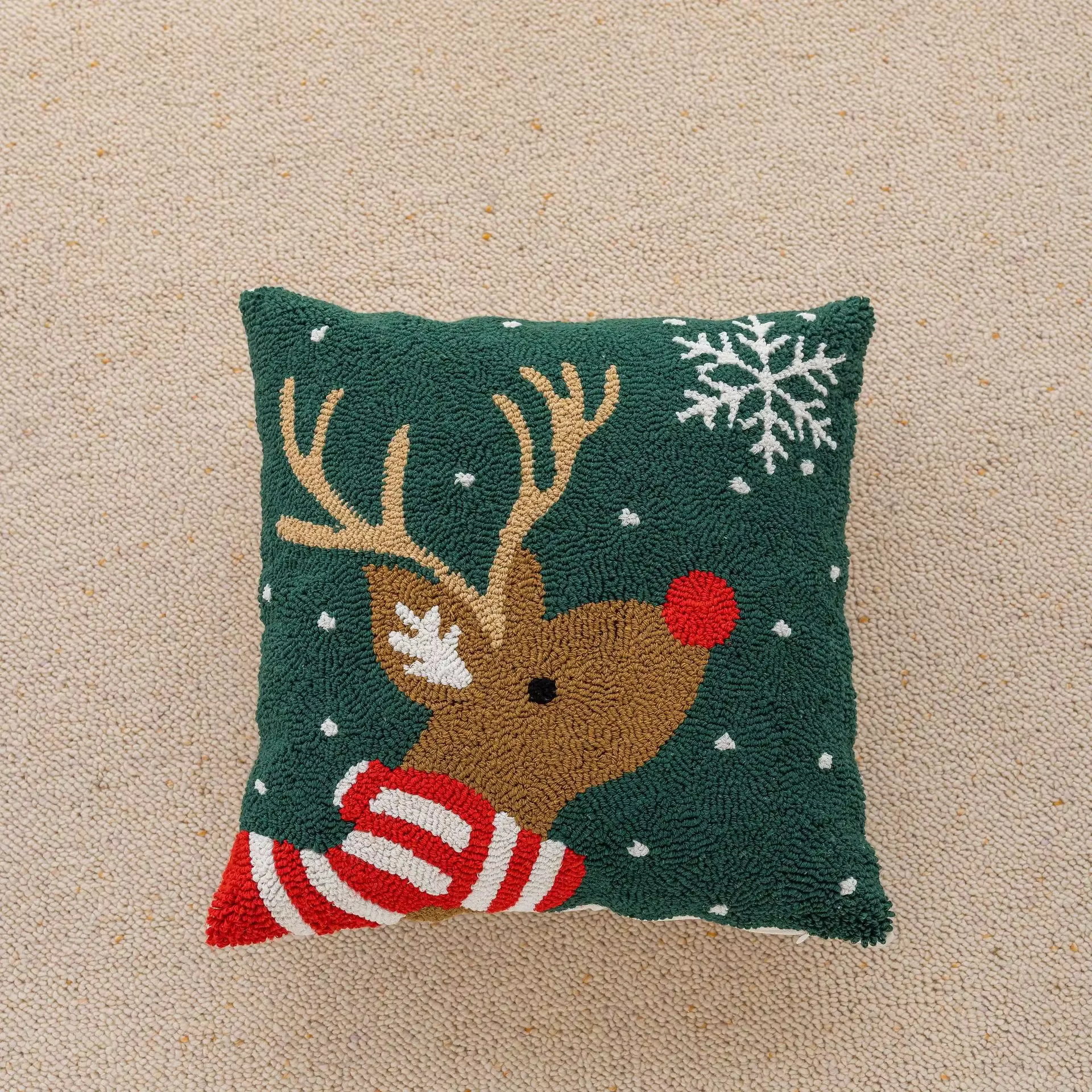Juste de coussin touffetée joyeux Noël