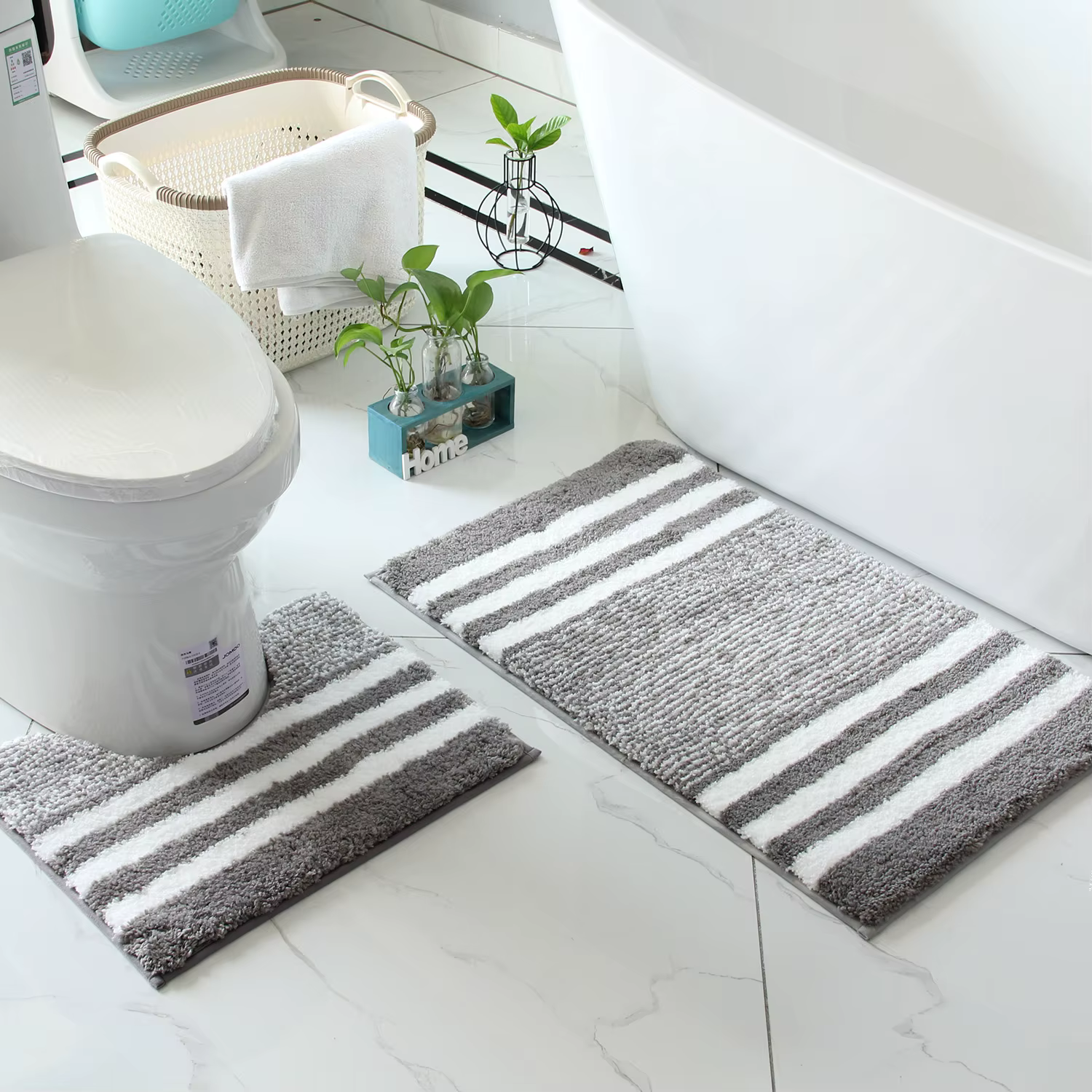 Ensemble de tapis de salle de bain en microfibre rayé