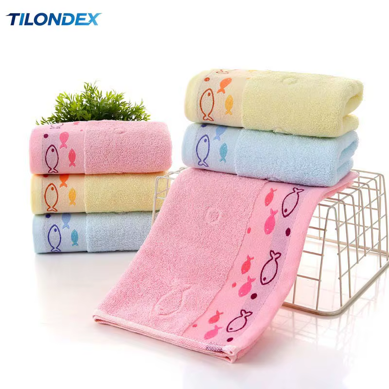 Serviettes de toilette en coton rayées pastel TILONDEX