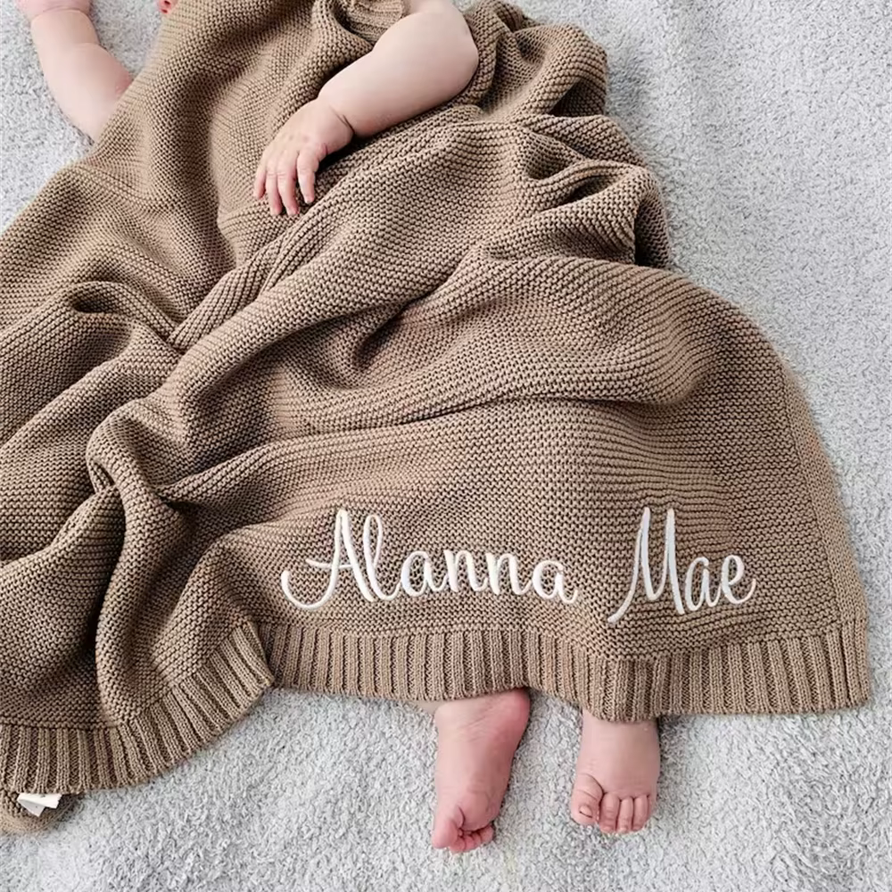 Couverture tricotée pour bébé